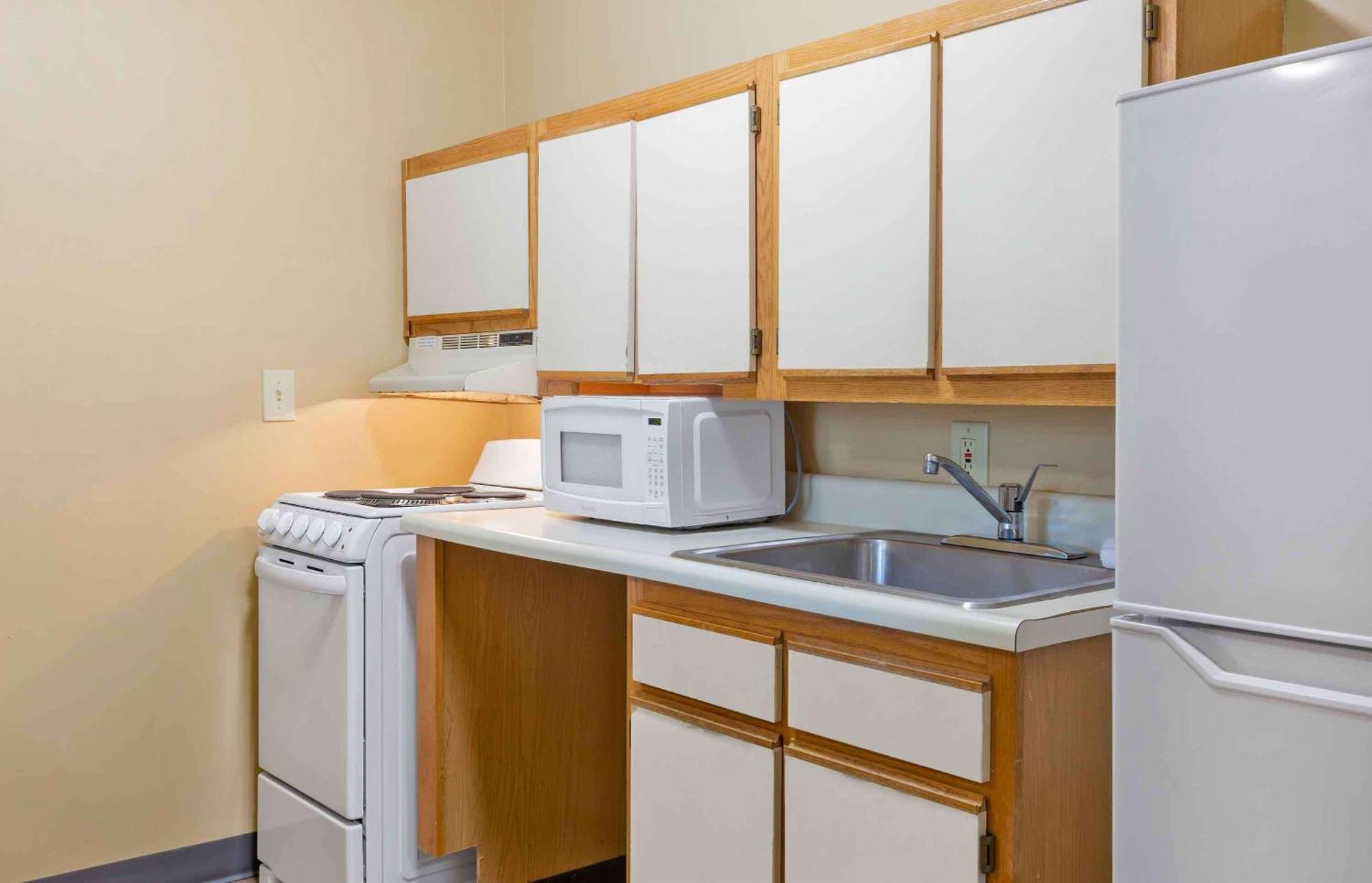 Extended Stay America Suites - Raleigh - Cary - Harrison Ave Exterior foto